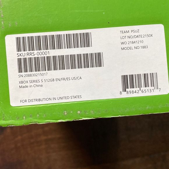 Brand new factory sealed Xbox series S 512 GB - Picture 4 of 6